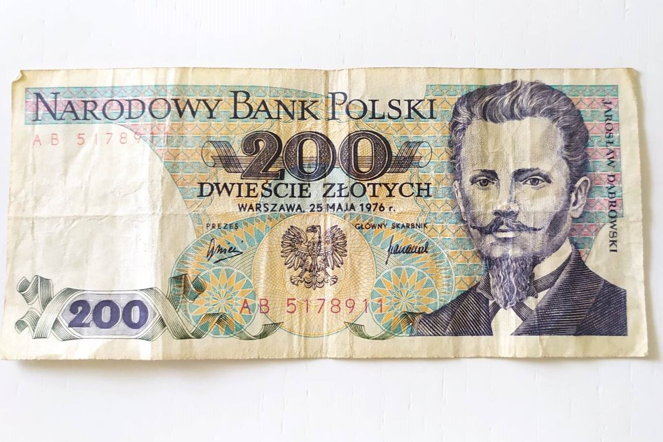 Stare banknoty z PRL-u — ile można na nich zarobić?