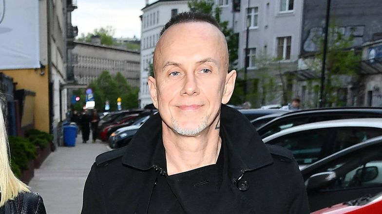 Nergal zabrał partnerkę na premierę spektaklu. Ładna z nich para? (ZDJĘCIA)