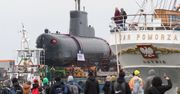 Gigant trafi do muzeum. Wielka akcja przenoszenia 47-metrowego okrętu