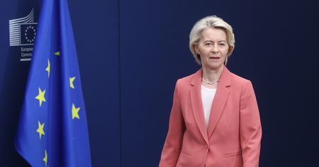 UE chce znieść cła na grupę towarów z USA. "Element porozumienia handlowego"