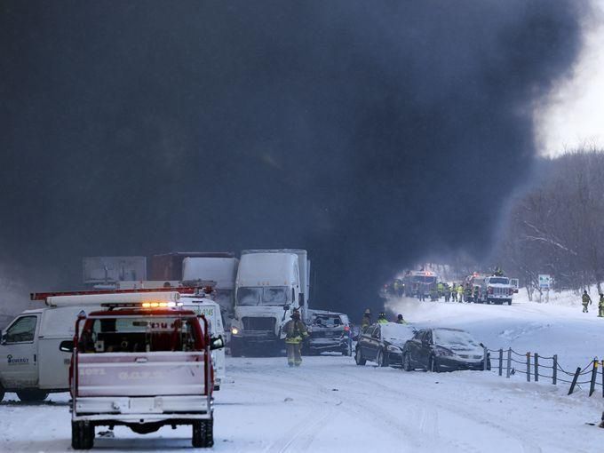 Potężny karambol w Michigan