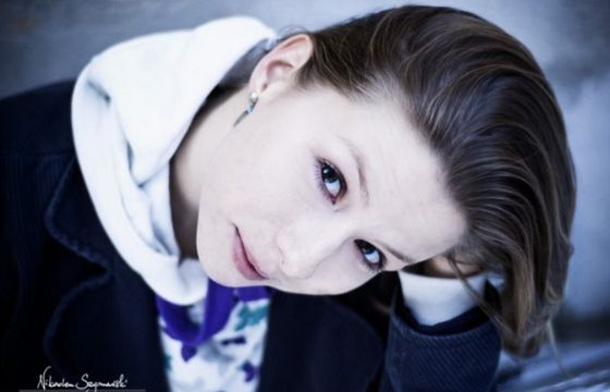 Anna Kowalczyk przeniosła się z felietonami z Polki.pl do WysokieObcasy.pl