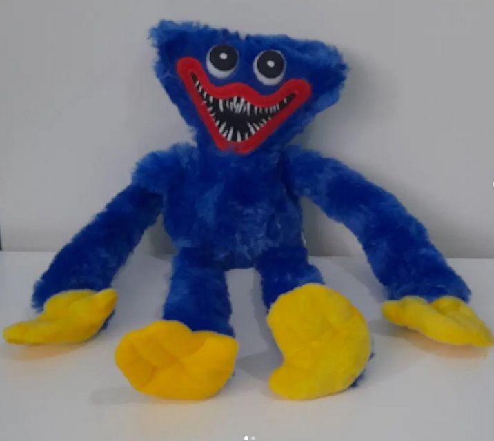 Huggy Wuggy występuje w różnych wersjach kolorystycznych