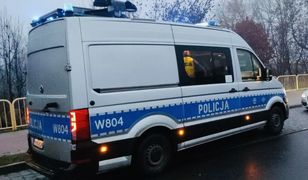 Taksówkarz wysiadł z auta. Doszło do krwawego starcia