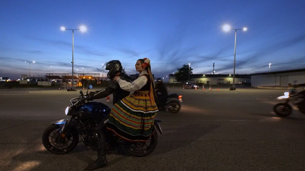 Taniec motocykli, Barbara Gryka, kadr z filmu