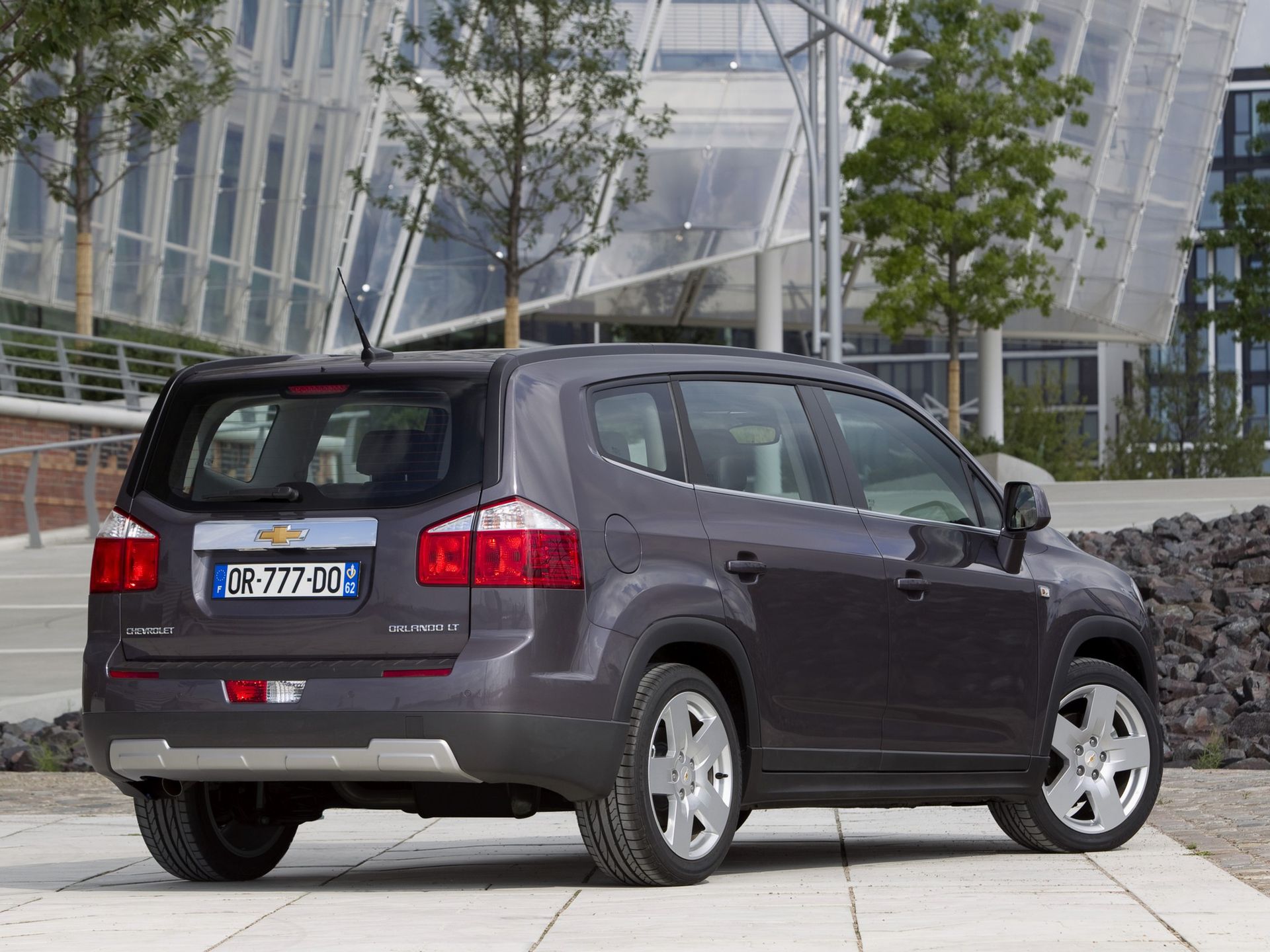 Chevrolet Orlando 2