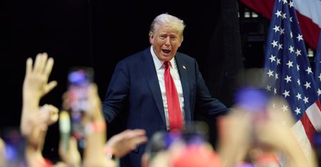 Trump Media traci na giełdzie po rezygnacji Bidena. Inwestorów czeka zalew danych