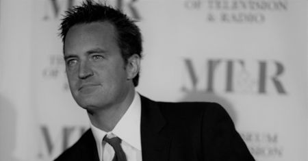 Matthew Perry nie żyje. Amerykańskie media o możliwej przyczynie śmierci