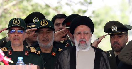 Iran grozi "potężnym i brutalnym ciosem". Odpowie na "najmniejszą agresję" Izraela