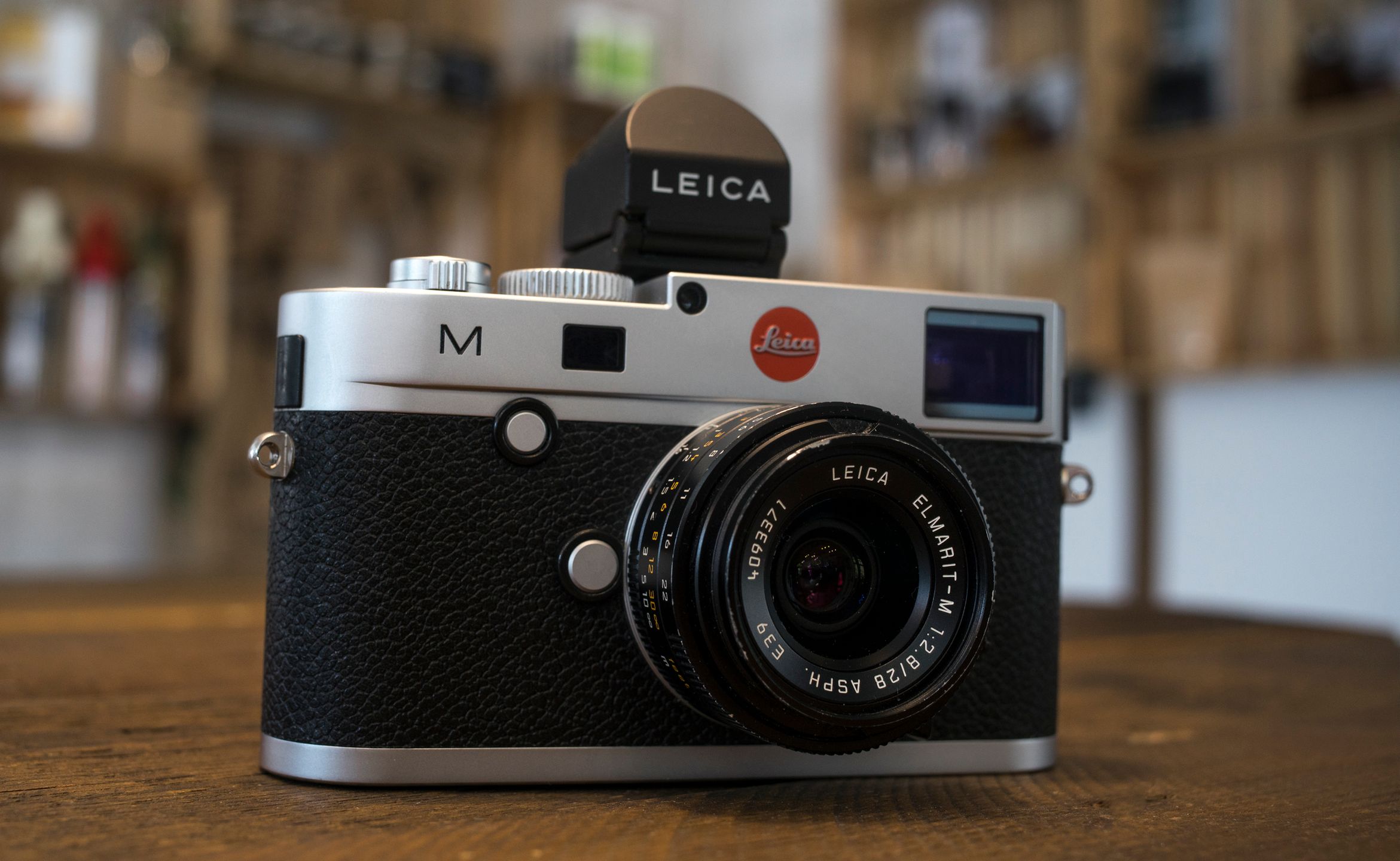 Leica M Typ 240 - klasyczne połączenie elegancji z nowoczesną technologią 14