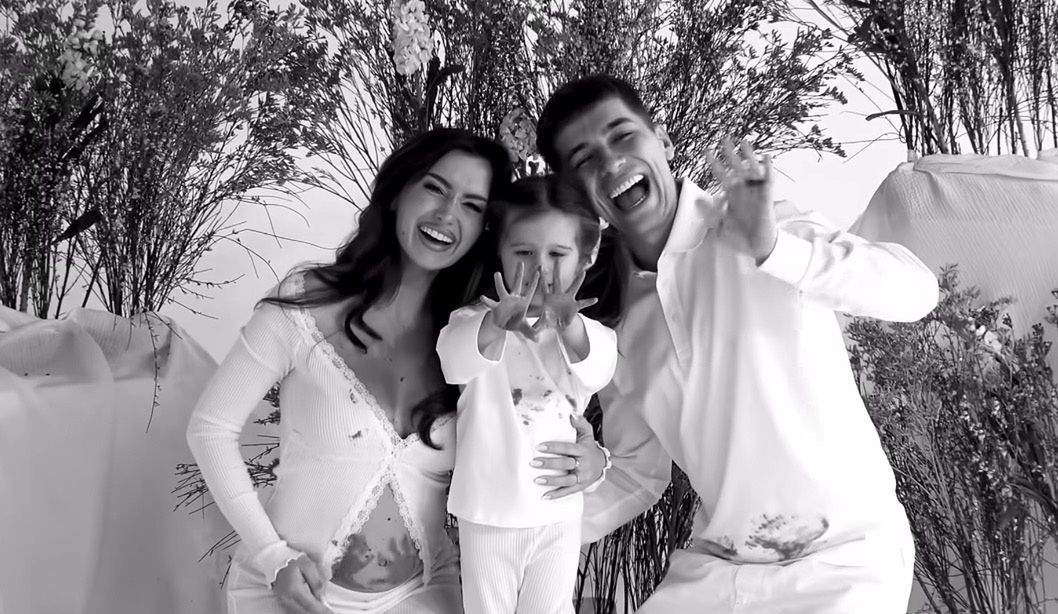 Friz i Wersow podkręcają emocje wokół płci dziecka 