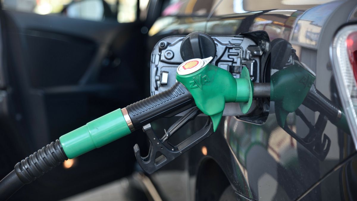 Według analutyków tempo obniżek cen paliw hamuje