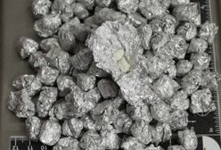 Warszawa. 62-latek miał w mieszkaniu m.in. heroinę, amfetaminę i ecstasy