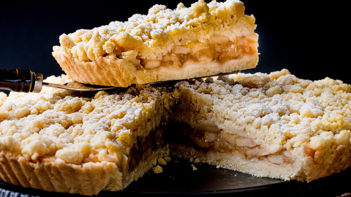 Latem do szarlotki nie podprażam jabłek na patelni