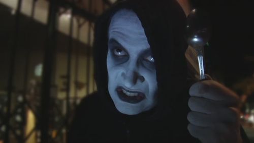 Śmierć od łyżki jest długa... baaardzo długa [short] 1