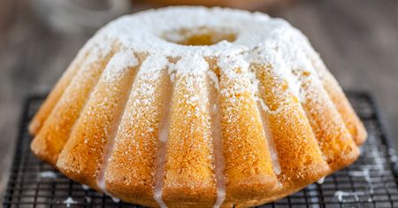 Szybka babka wielkanocna robi furorę wśród młodych kucharek. To spora oszczędność czasu