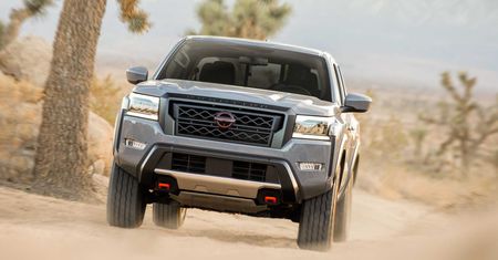 Tak wygląda nowy Nissan Frontier. Byłaby z niego piękna Navara