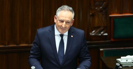 Sienkiewicz oskarża. Podał dwa nazwiska