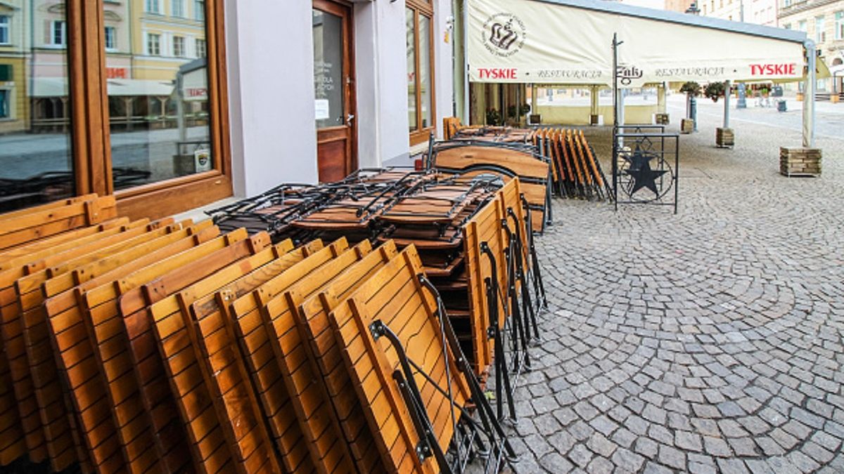 W maju może zapaść decyzja o otwarciu ogródków restauracyjnych
