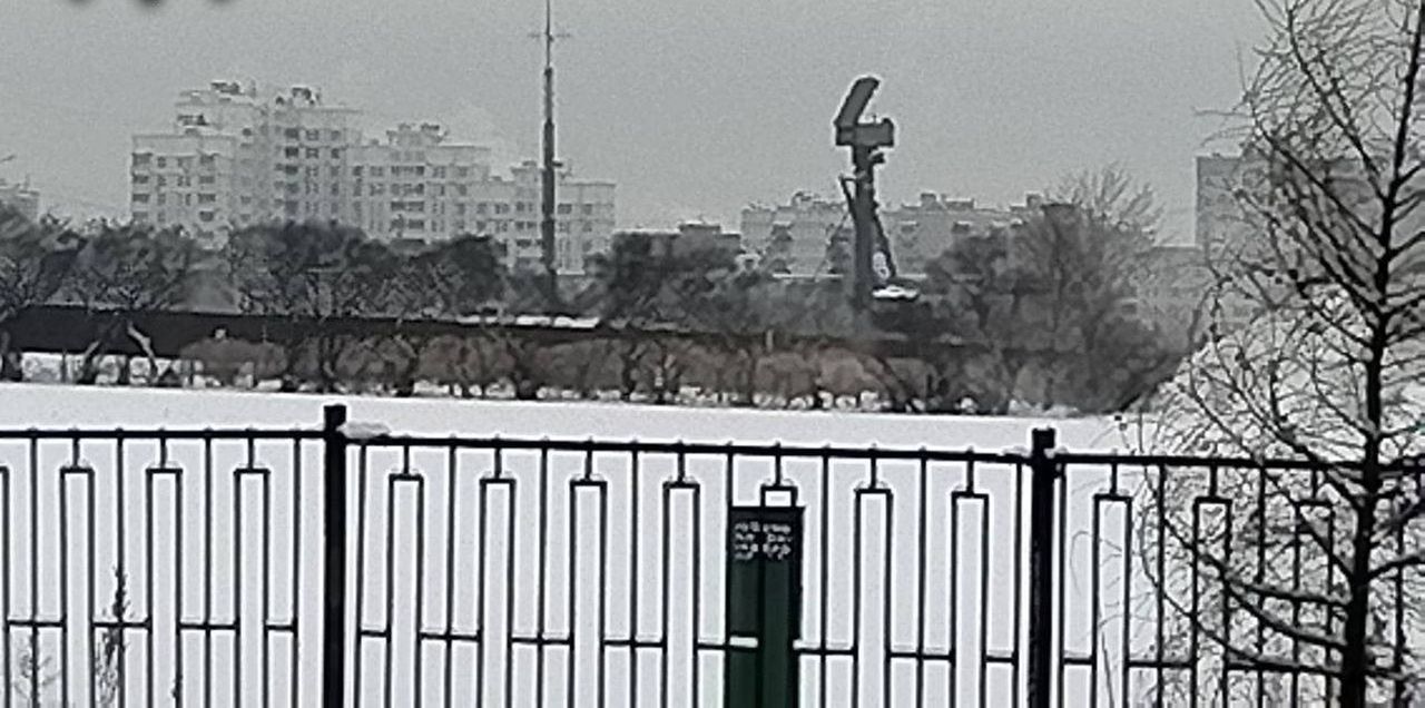 One of the radar stations and a multifunctional mast set up in Moscow.