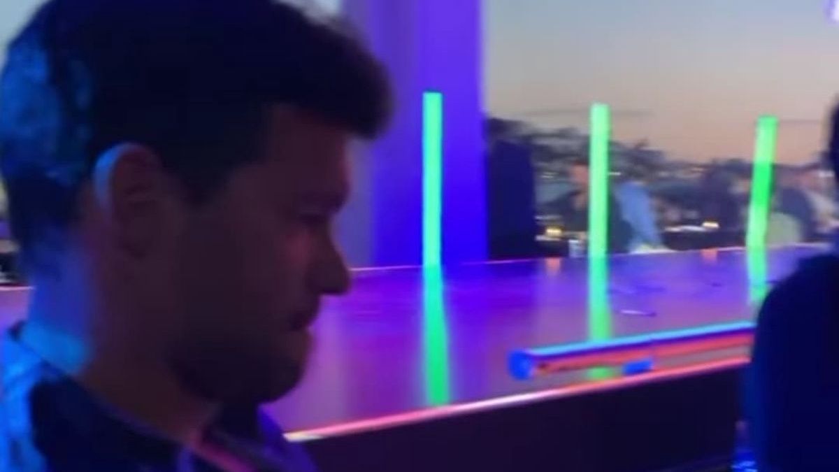 Michael Ballack ogląda finał Ligi Mistrzów