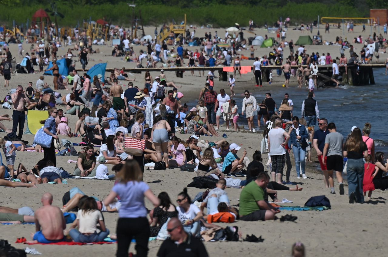 Wiosenny wypoczynek na plaży 