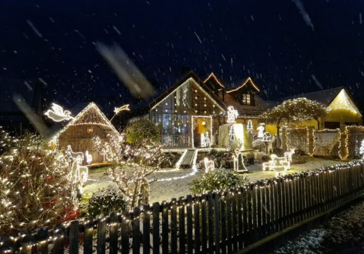 Balzhausen's Christmas house shines love and legacy