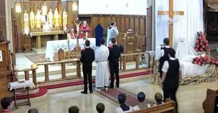 Kazali ludziom wychodzić z polskiego kościoła. Oświadczenie policji