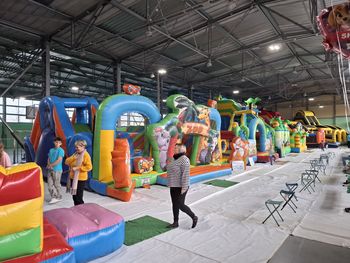 Radom: Halowy Zlot Dmuchańców w Hali Sportowej AGA. Dmuchane zamki, zjeżdżalnie, tory przeszkód i place zabaw