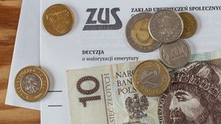 Emerytury wypłacane raz w roku. Prezes ZUS mówi o jednej grupie