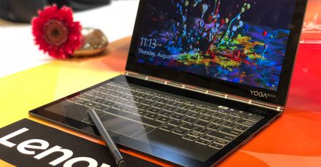 Zapukaj dwa razy, a nowy Lenovo Yoga Book sam się otworzy. Ma też drugi ekran...