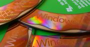 Windows 7 jako open source cd. Aktywiści wysłali do Microsoftu dysk twardy