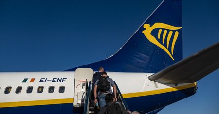 42 pasażerów nie poleciało do Dortmundu. Linie lotnicze wreszcie zabrały głos