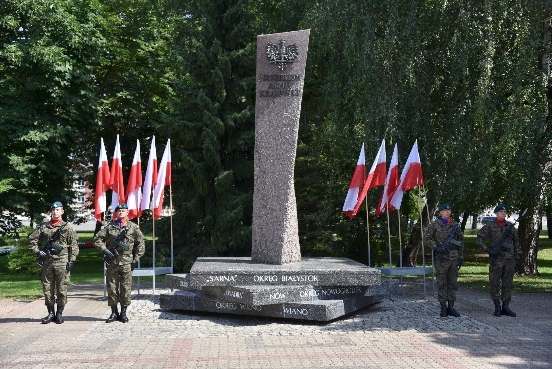 Pomnik Armii Krajowej w Białymstoku 