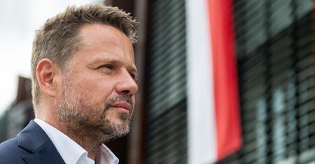 Trzaskowski o "milionach Tusków". Tłum zareagował śmiechem