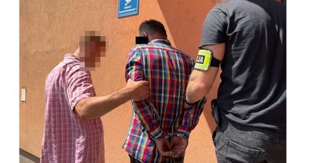 14-latka i jej wujek zatrzymani za wyłudzenie pieniędzy na policjanta