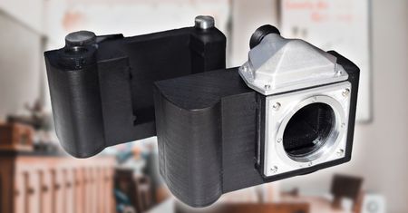 100-megapikselowa matryca albo film. PONF to pierwszy tego typu aparat hybrydowy
