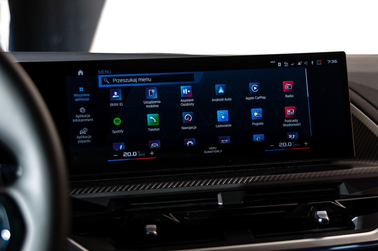 BMW XM (2023)