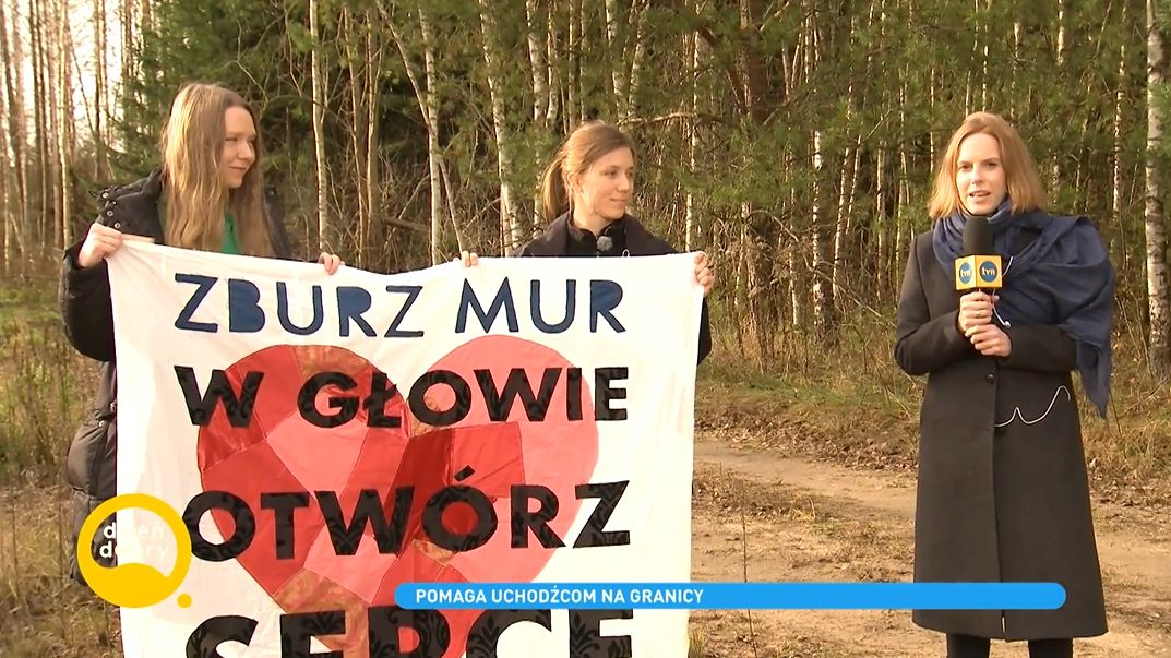 Katarzyna Stuhr pomaga migrantom na granicy i odpowiada wandalom, którzy zniszczyli jej grób rodzinny