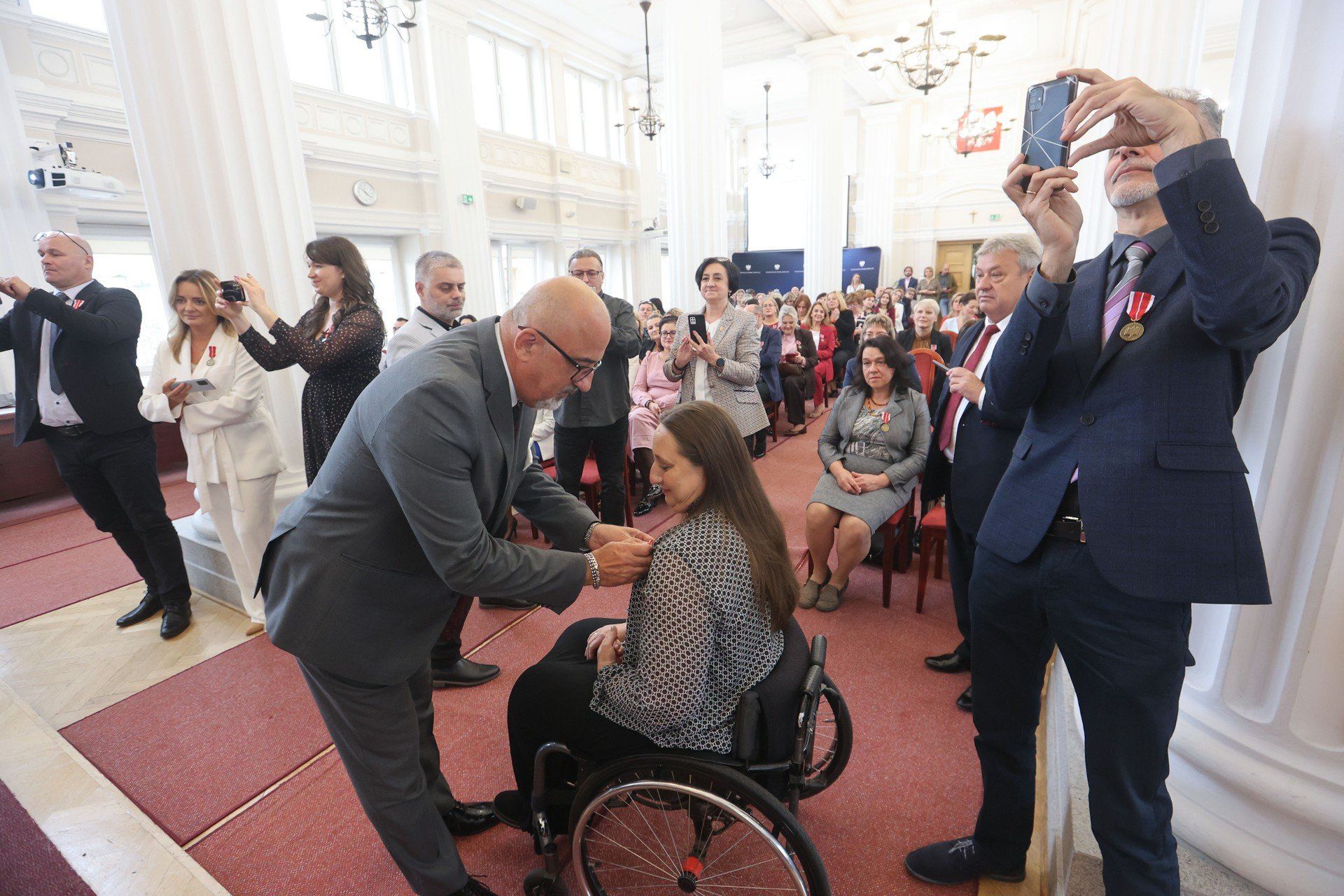 Podkarpaccy nauczyciele otrzymali medale KEN podczas wojewódzkich obchodów Dnia Edukacji Narodowej w Rzeszowie