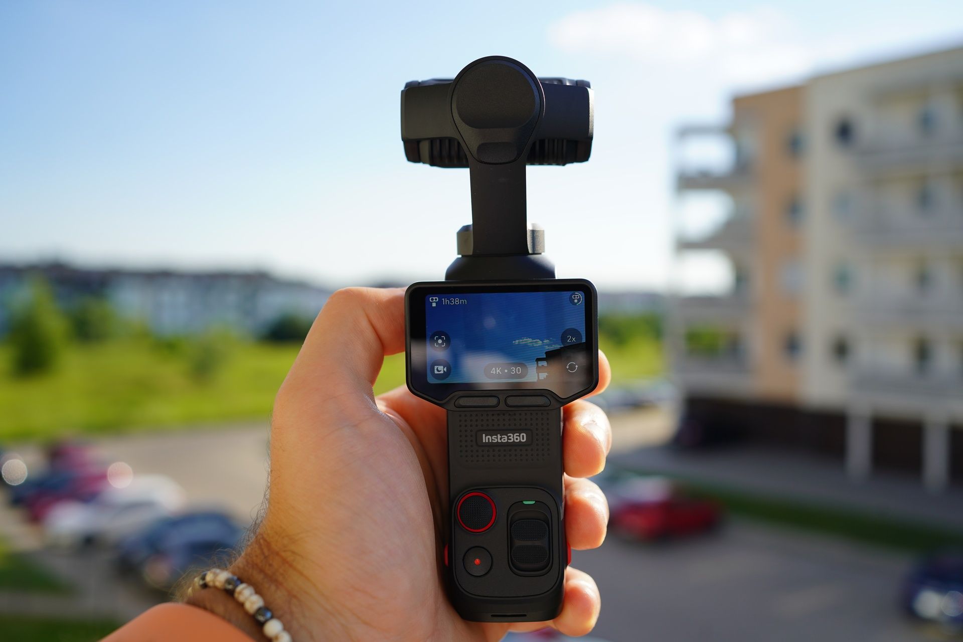 Insta360 Luna Ultra