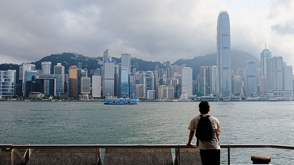 Daily Life In Asia
HONG KONG, CHINA - APRIL 23:  A man looks out at the  Hong Kong skyline on April 23, 2025 in Hong Kong, China.  (Photo by Sawayasu Tsuji/Getty Images)
Sawayasu Tsuji
environmental damageclimate change