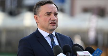 Wpis Zbigniewa Ziobry. Lekarze są zgodni