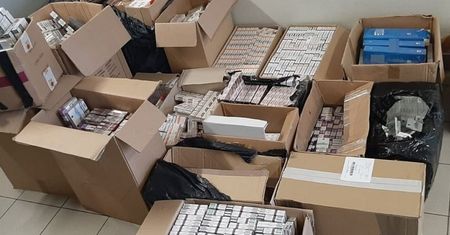 Kontrolowali miejsca, w których mogły być ukrywane papierosy. Ujawnili 7,5 tys. paczek