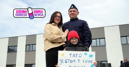 Tak wspierał tatę policjanta. Nic słodszego dzisiaj nie zobaczysz