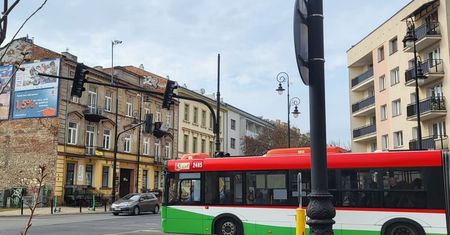 Wczoraj przy Zamku, dziś w ścisłym centrum. Znamy przyczyny awarii świateł