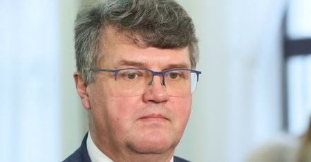 Żona zatrzymanego Macieja Wąsika ZABRAŁA GŁOS: "Nie ma go, bo go wzięli"