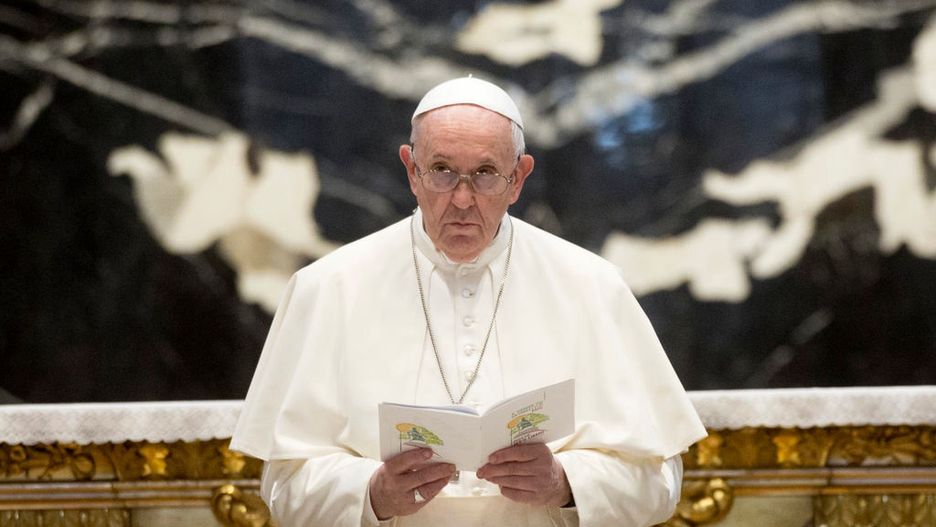 Papież Franciszek przebywa w szpitalu po operacji 