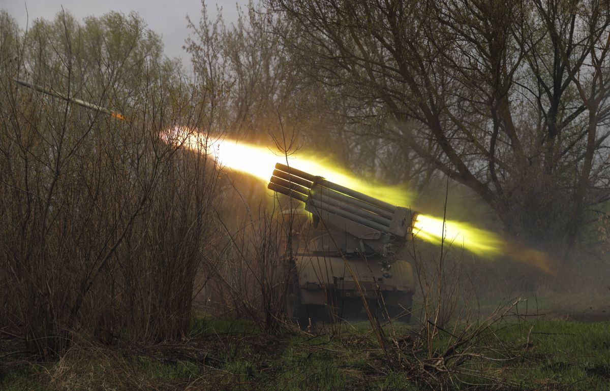 Siły Zbrojne Ukrainy: zniszczyliśmy centrum łączności i magazyn amunicji Rosjan
STR