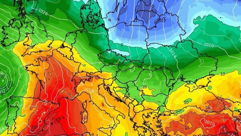 Pogoda. W środę nad ranem od północy napłyną chłodne masy powietrza